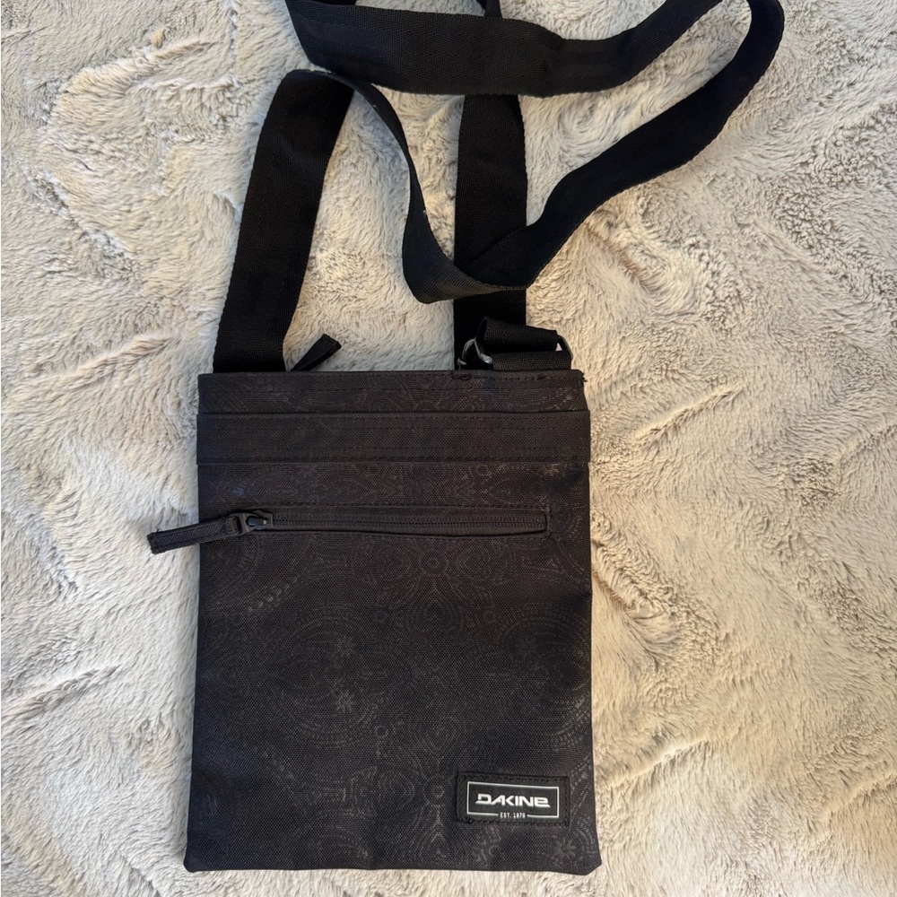Dakine BlackCrossbody Bag